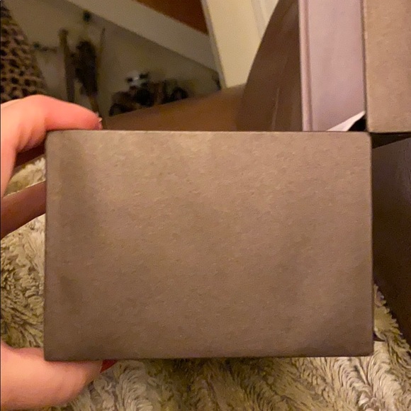 Gucci box Authentic 🎉🎁🎁🎉🎉🎊🎉🎁 - Picture 7 of 11